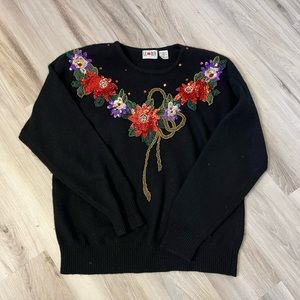 Women’s Vintage LeRoy Knitting Black Sequin Embellished Tacky Christmas Sweater